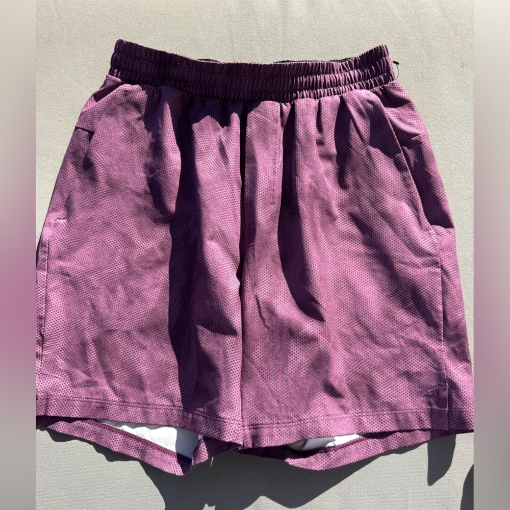Lululemon Channel Cross Swim Short *7"
Shadow Mesh Vintage Plum Multi Size S - Picture 11 of 14